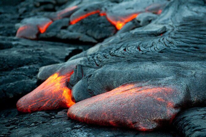 Hawaii Volcanoes National Park Experience from the Big Island - Key Points