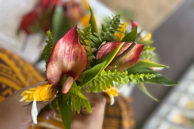 Hawaiian Floral Crown Weaving in Hilo - Exploring the Itinerary in Detail