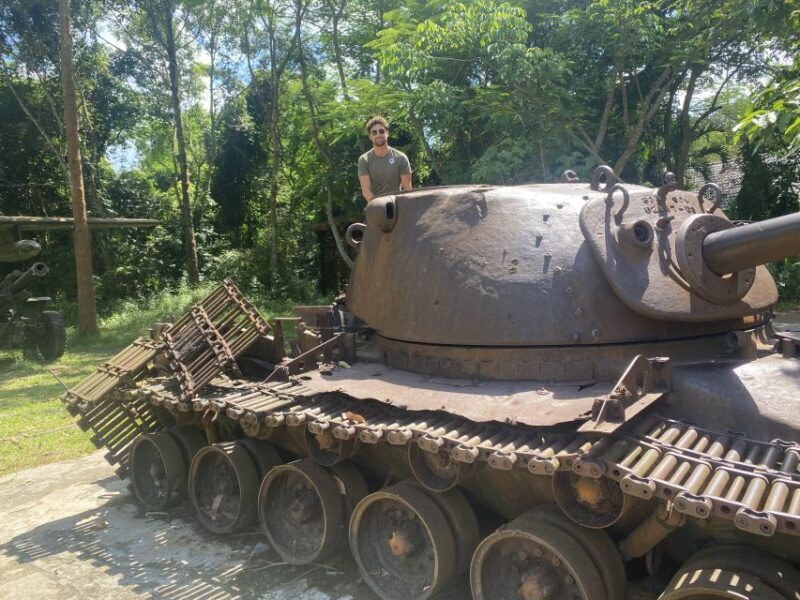 HCM: War Remnants Museum & Independence Palace Walking Tour - Detailed Insights for the Curious Traveler