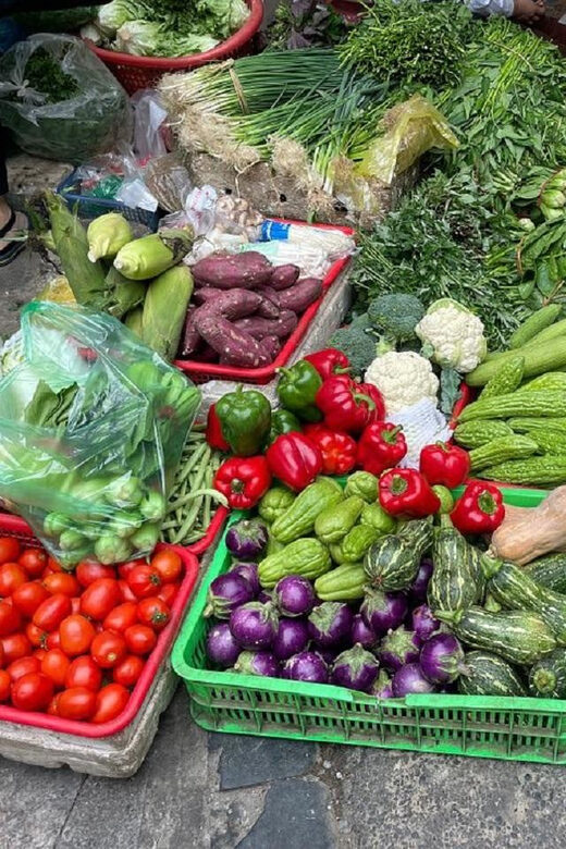 HCMc:Vietnamese Cooking Class with Local market tour & Meal - Key Points