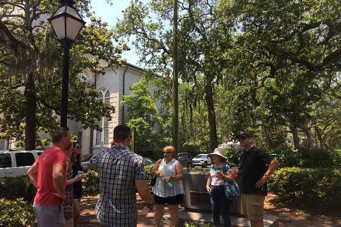 Heart of Savannah History Walking Tour - 2hr - The Juliette Gordon Low Birthplace — Seeing the Birth of a Legend
