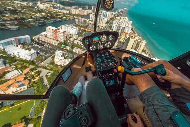 Helicopter Dubai City Tour at Palm with Transfers Options - The Sum Up
