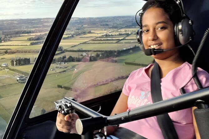 Helicopter trial Flight. Have a go at being the pilot - Authenticity and Real Traveler Impressions