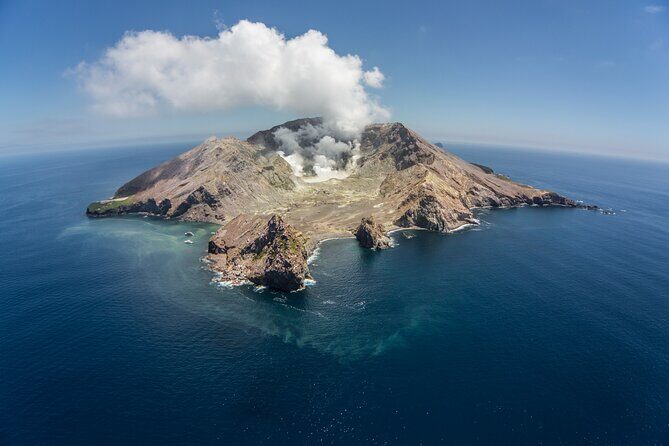 Helicopter White Island / Mount Tarawera 'Volcanic Extremes' - An In-Depth Look at the Itinerary