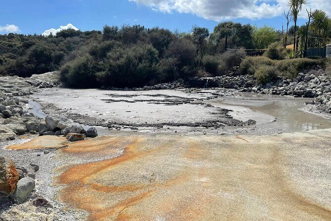 Hells Gate Geothermal, Mud & Sulphur Spa - The Experience of the Geothermal Mud & Sulphur Baths