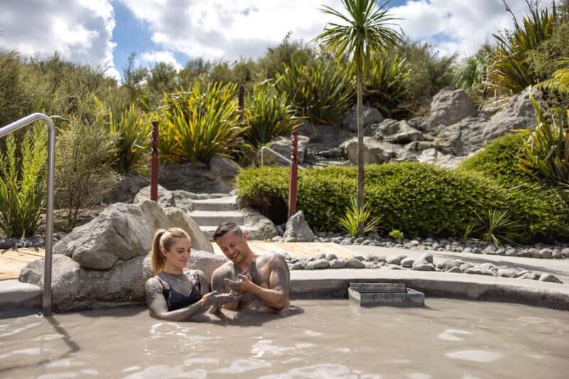 HELL'S GATE Mud Spa, Rotorua - Group Day Tour Ex Auckland - The Practical Journey from Auckland to Rotorua
