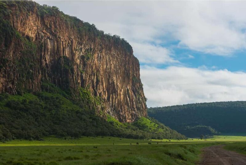 Hells Gate National Park and Lake Naivasha Day Tour - An In-Depth Look at the Tour