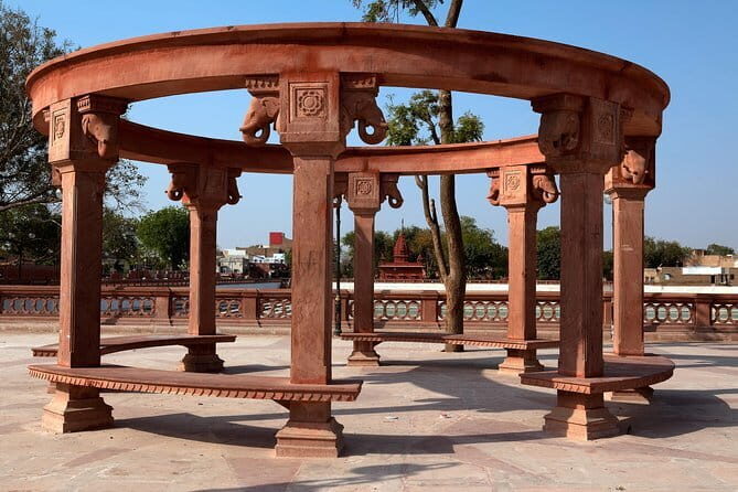 Heritage & Cultural Trails of Bikaner (2 Hours Guided Walking Tour) - The Experience in Detail