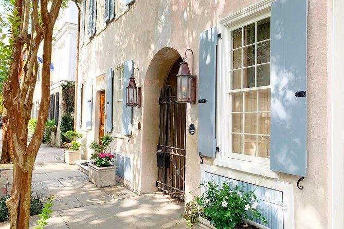 Hidden Alleyways and Historic Sites Small-Group Walking Tour - Insights from Reviews: Authenticity and Value