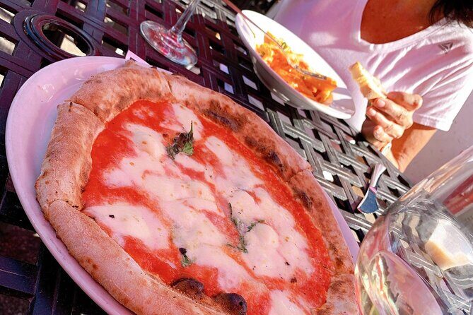 Hidden Gems Foodie Bicycling Tour of Downtown St Petersburg - Exploring St. Petersburg on Two Wheels and a Full Stomach