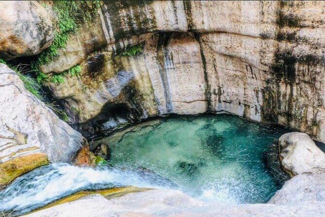 Hidden Gems of Oman: Sinkhole, Fins Beach & Wadi Tiwi Adventure - The Itinerary in Detail