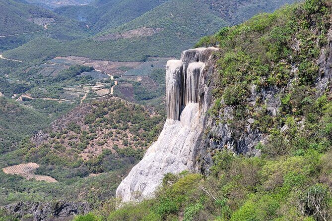Hierve el Agua Half-Day Guided Hike Adventure ALL FEES INCLUDED - Who Should Consider This Tour?