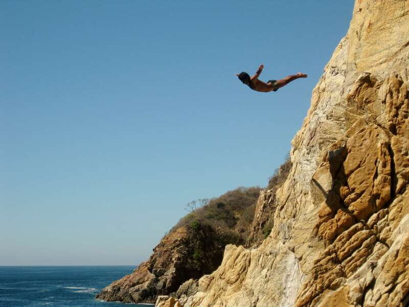 *High Cliff Diver Show & Round Trip Transportation - What Travelers Say