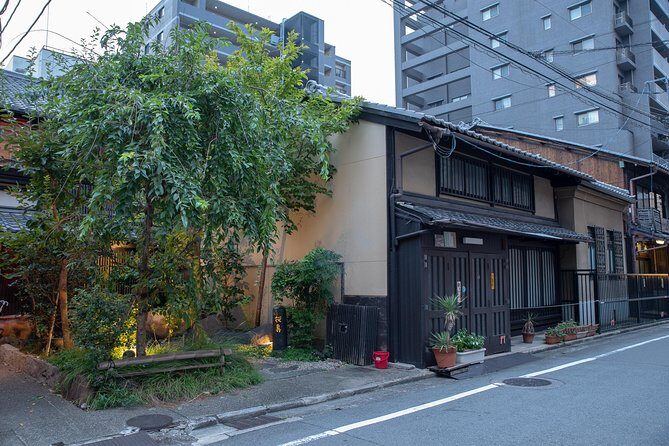 Highlights & Hidden Gems With Locals: Best of Kyoto Private Tour - Practical Details and Tips