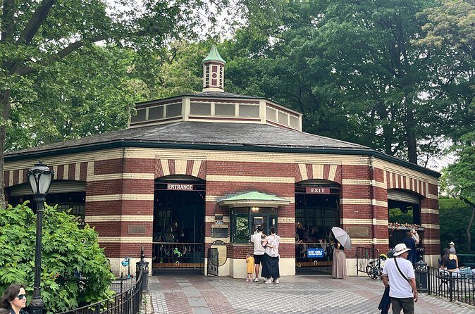 Highlights of Central Park New York City Guided Walking Tour - Ending the Tour