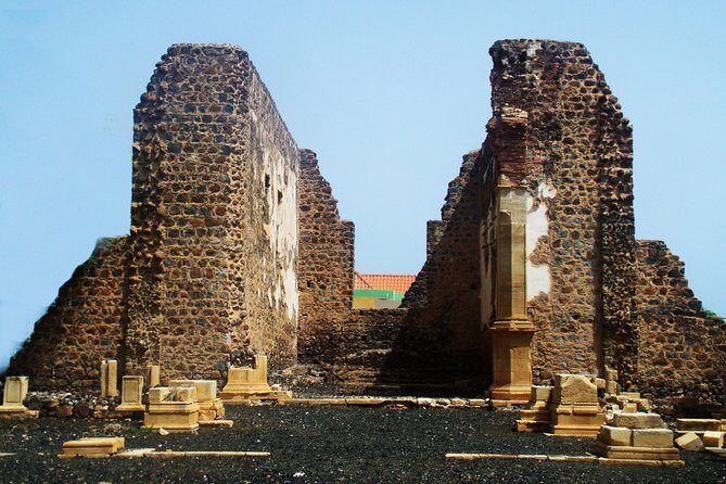 Highlights of Cidade Velha with local guide - A Deep Dive into the Itinerary