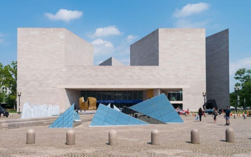 Highlights of National Gallery of Art Sculpture Garden Tour - The Value of the Tour