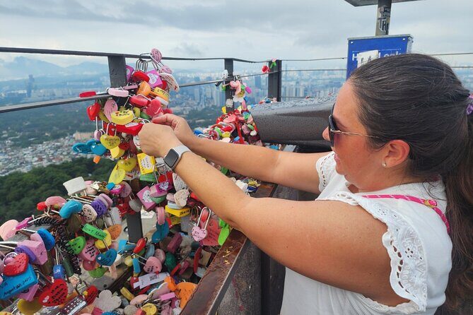 Highlights of Seoul Tour in Seoul: Deoksugung & N Seoul Tower - An In-Depth Look at the Tour