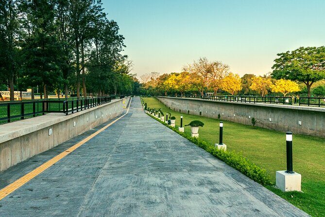 Highlights of the Chandigarh (Guided Half Day City Tour) - A Closer Look at the Itinerary