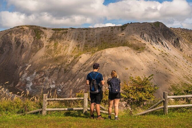 Hike Mt. Usu and visit Lake Toya Day Tour - Learning at Toyo-Usu Geopark Center