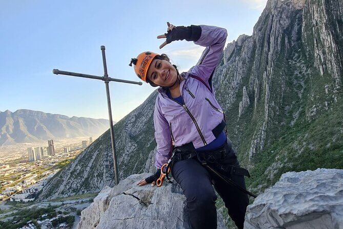 Hiking, Climbing and Rappelling Adventure in Pico Licos - The Group and Logistics