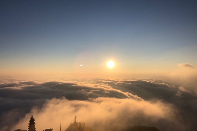 Hiking Fansipan in 1 day - Exploring the One-Day Fansipan Hike: An Authentic Mountain Adventure