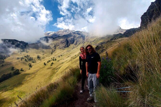 Hiking in Iztaccihuatl Volcano - Who Should Consider This Tour?