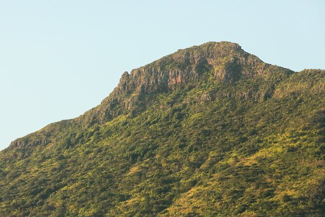 Hiking La Tourelle Mountain in Mauritius - Introduction: Discovering the Charms of La Tourelle