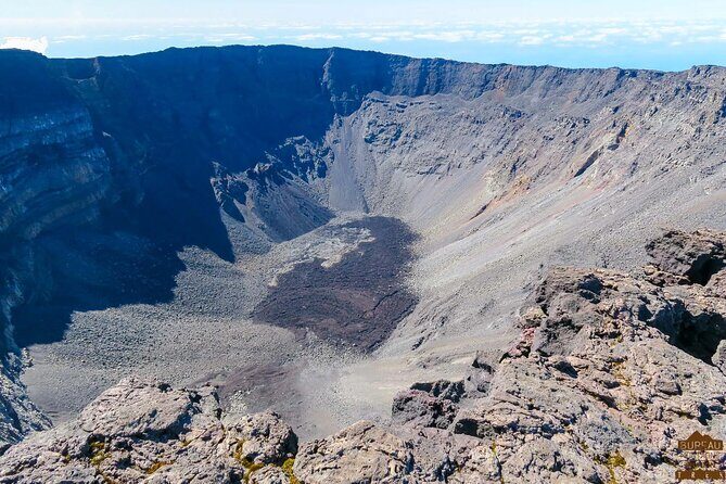 Hiking: Off-trail on the Piton de la Fournaise volcano - Key Points
