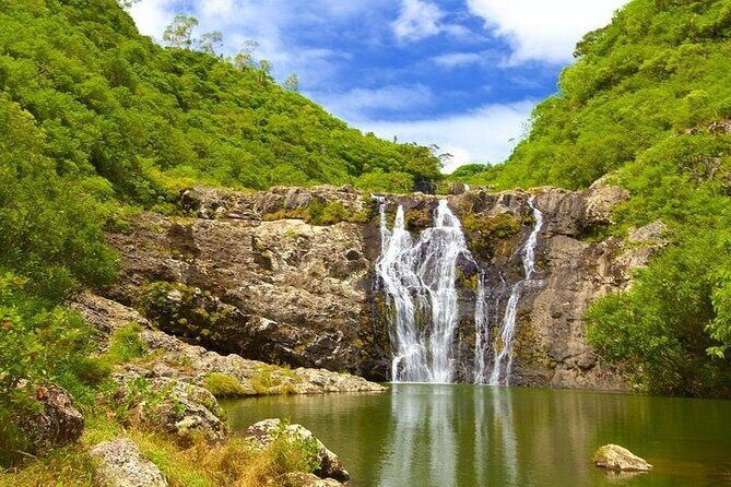 Hiking Trip Full-Day: The Magnificent 7 Waterfalls Sept Cascades including Lunch - An Ideal Introduction to Mauritius’ Natural Beauty