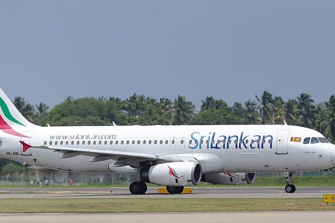 Hikkaduwa to Colombo Airport - Key Points