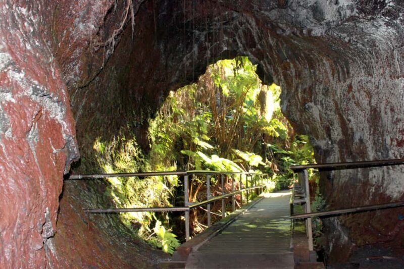 Hilo: Hawaii Volcanoes National Park and Hilo Highlights - Key Points