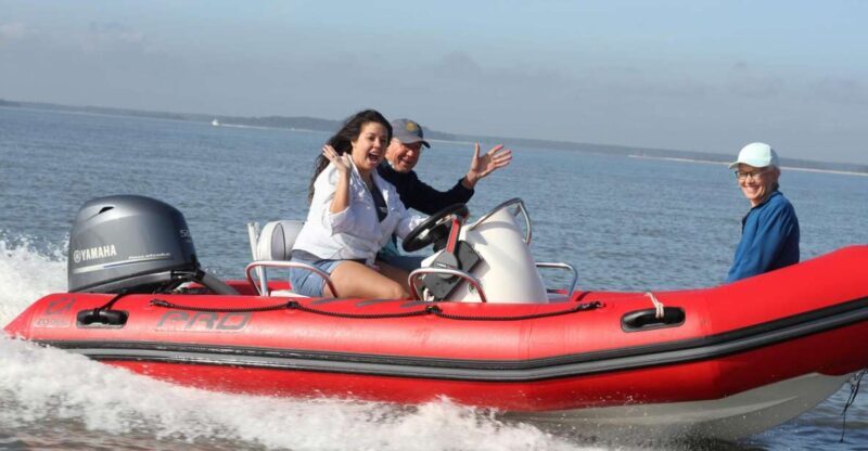 Hilton Head Island: Mini Boat Dolphin Tour - An In-Depth Look at the Mini Boat Dolphin Tour
