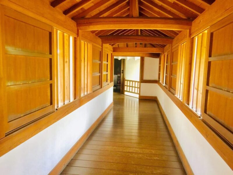 Himeji: Private Guide Tour of the Castle from Osaka or Kyoto - FAQs