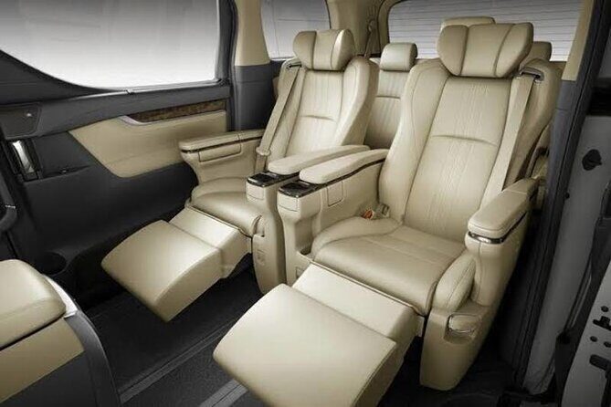 Hire a Luxury Private Car in Bali with an English Speaking Driver - FAQ