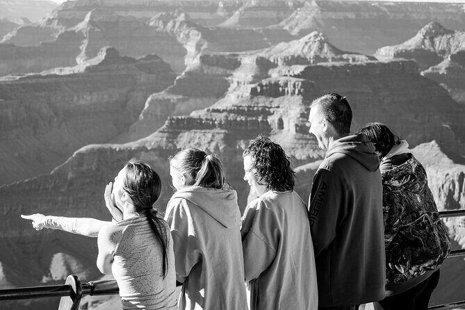 Hire Photographer and Professional Photo Shoot at Glen Canyon - The Scenic Backdrops and Locations