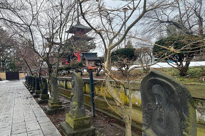 Hirosaki Temples and Shrines Historical Tour with Licensed Guide - FAQ