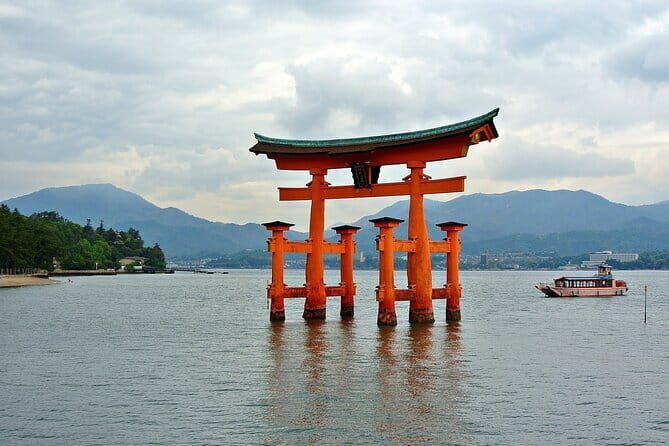 Hiroshima and Miyajima Day Trip with Itsukushima Shrine & Ferry - Final Thoughts