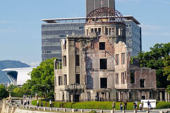 Hiroshima and Miyajima Private Guided Tour - Transportation and Logistics: Making the Most of Your Day