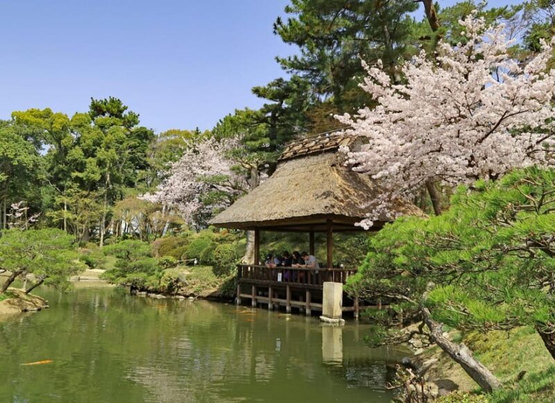 Hiroshima: History and Hidden Gems Tour - Key Points