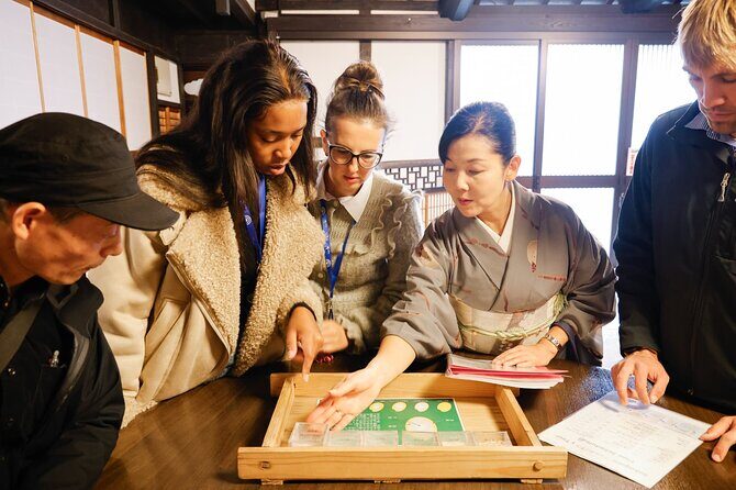 Hiroshima Saijo Sake Tasting Tour with visit to 7 Breweries - An In-Depth Look at the Hiroshima Saijo Sake Tasting Tour