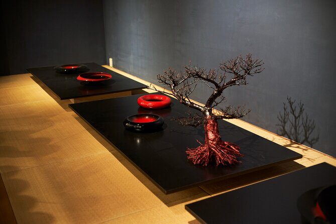 Hiroshima: Traditional lacquer art & studio tours(gift included) - FAQ