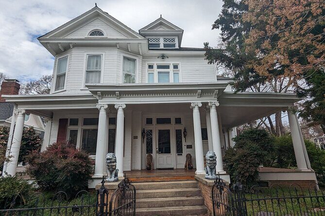 Historic Oakwood: History & Architecture Tour - Who Will Appreciate This Tour?