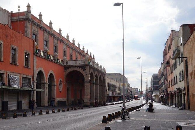 Historical Center of the CDMX on foot - Palacio de Bellas Artes – An Architectural Jewel