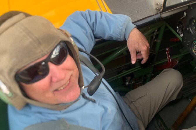 Historical Flight in an Open Cockpit Biplane from WWII - An In-Depth Look at the WWII Open Cockpit Biplane Flight