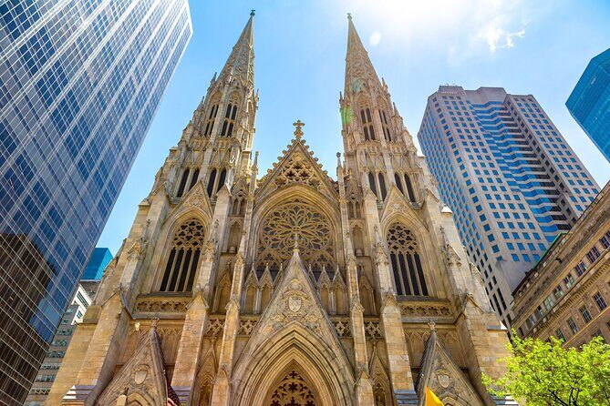 Historical Guided Walking Tour of Manhattan - An In-Depth Look at the Tour Itinerary