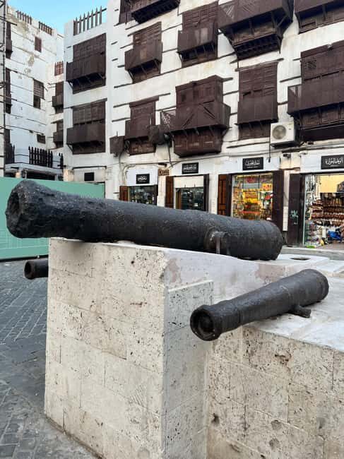 Historical & Heritage in Jeddah Albalad - An In-Depth Look at the Jeddah Al-Balad Tour