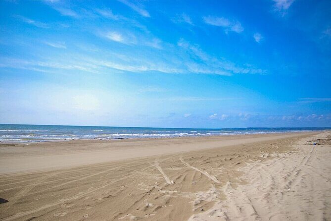 Historical Tour From Kanazawa: Beaches, Temples & Aliens in Hakui - Exploring Hakui: Beaches, Temples, and Space Oddities