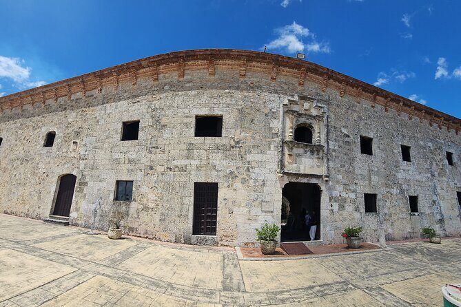 Historical Tour in the Colonial City of Santo Domingo - The Sum Up