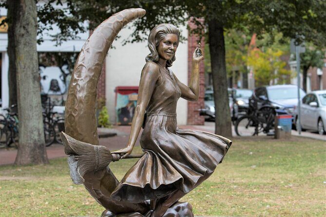 History and Hauntings of Salem Guided Walking Tour - Starting Point and Overview